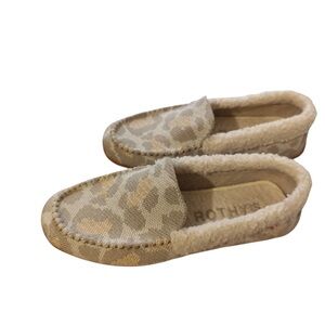 Rothy's Beige and Cream Slippers